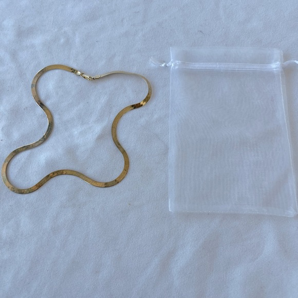 925 Gold Plated Lightweight Necklace - Picture 6 of 7